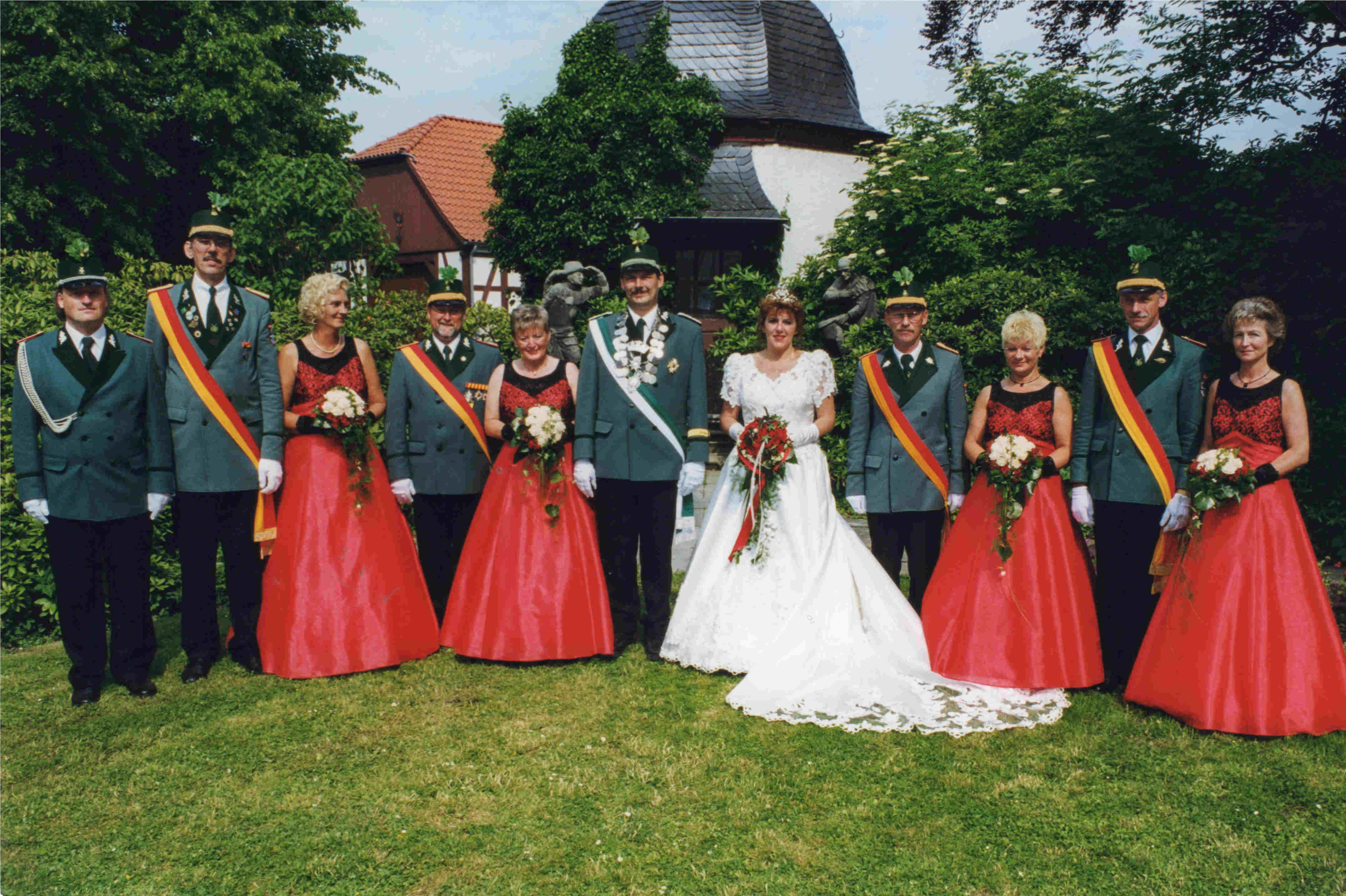 Königspaar mit Hofstaat 1998